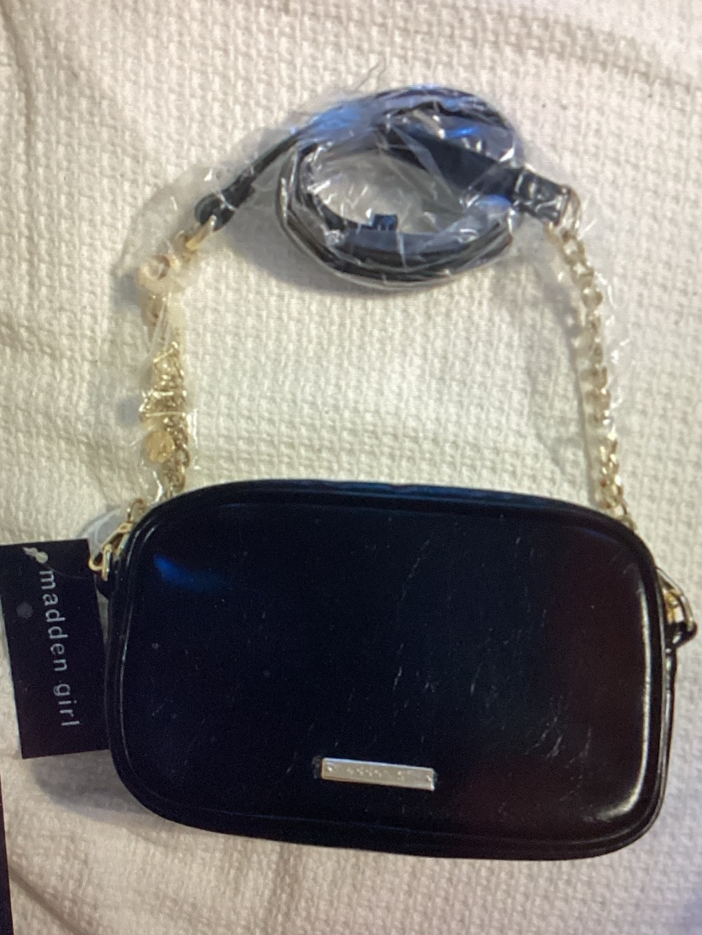 Madden Girl Black Camera Crossbody Bag with Gold Chain